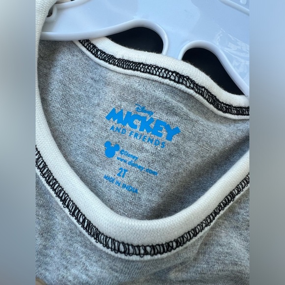 MICKEY AND FRIENDS "HEY!" 2PC SET | 2T | NWT - Picture 6 of 6